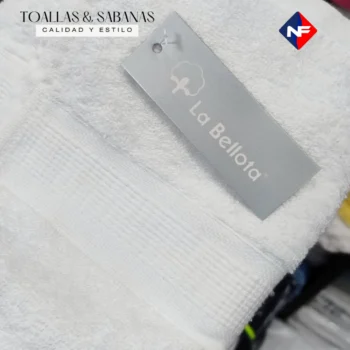 Toalla Mediana  Belén 120x55 - 400 GR